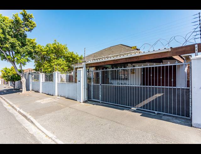 3 BEDROOM FREEHOLD SOLD IN PAROW VALLEY